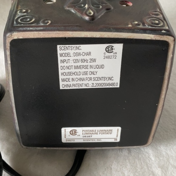 Scentsy cross gothic wax warmer - Picture 5 of 6